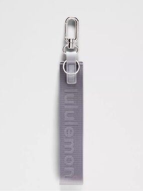 Lululemon Never Lost Keychain- Faint Lavender/ Grape Mist NWT